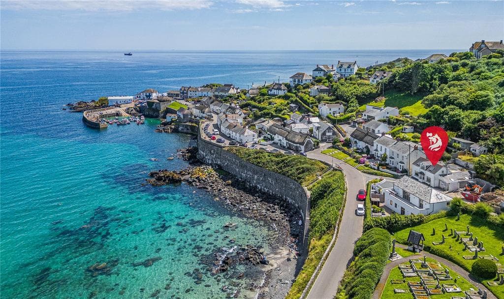 Chymbloth Way, Coverack, Cornwall, TR12 - Image 1