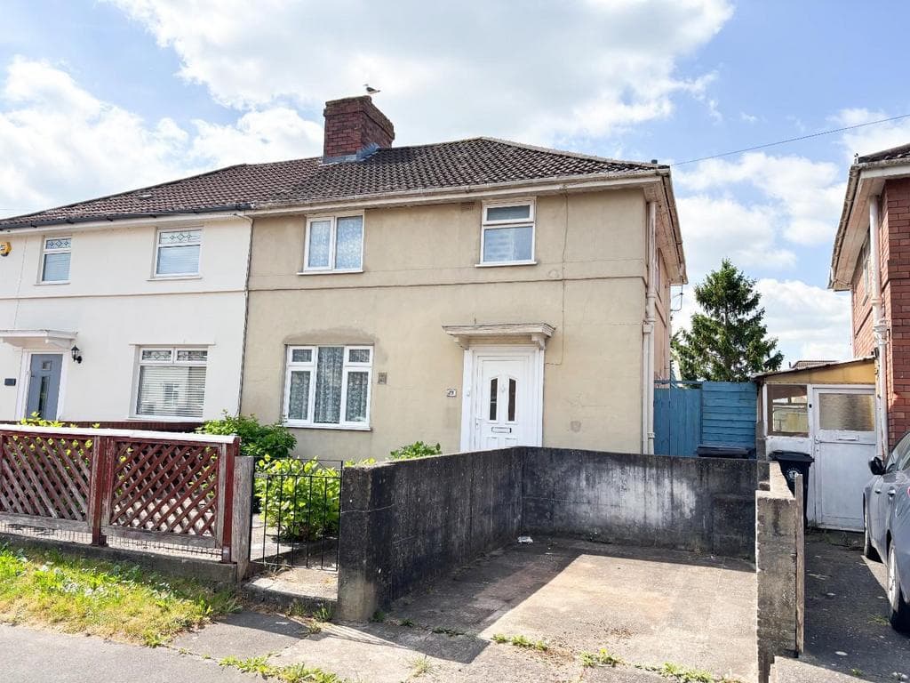 Queensdale Crescent, Bristol - Image 1