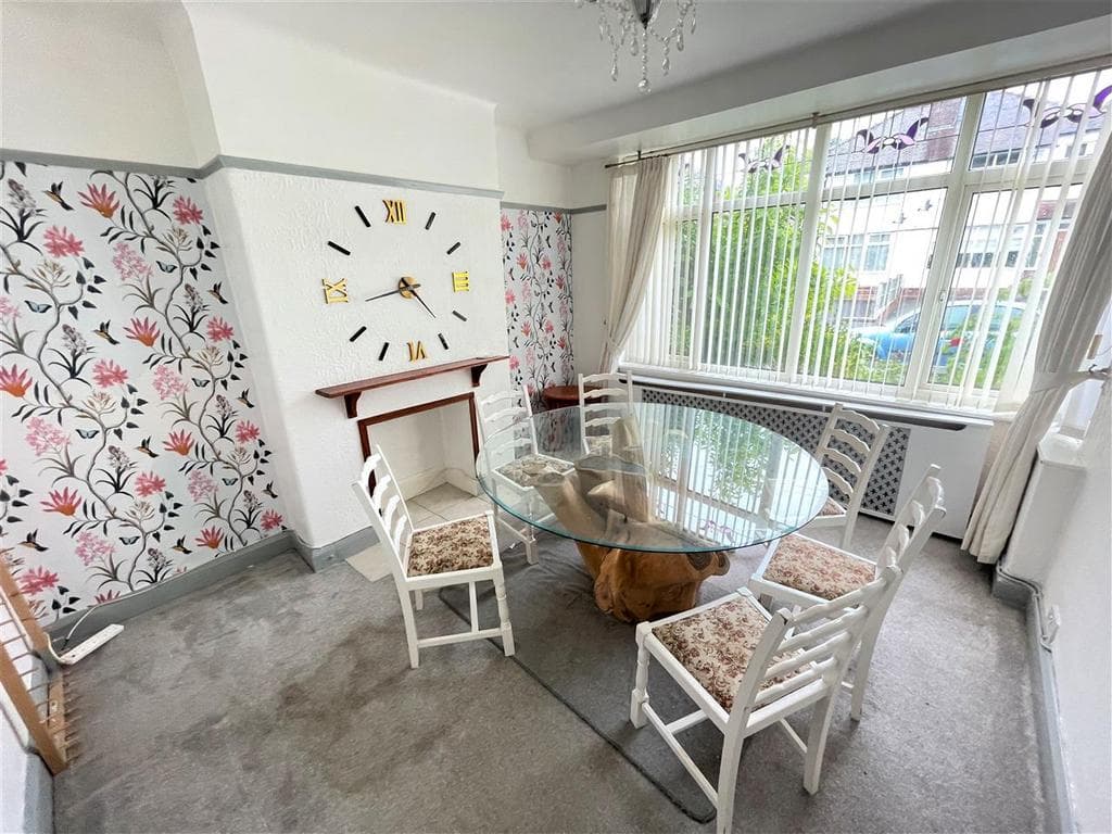 Upton Drive, Chester - Image 3