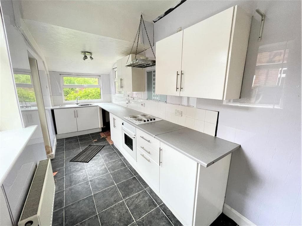 Upton Drive, Chester - Image 5