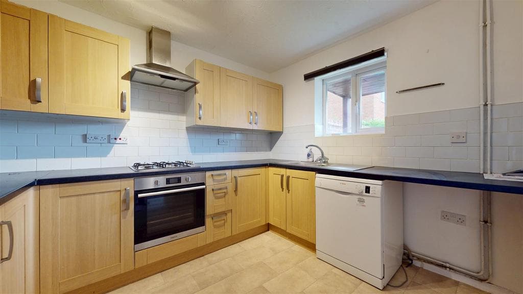 Higgs Court, Loughton - Image 5