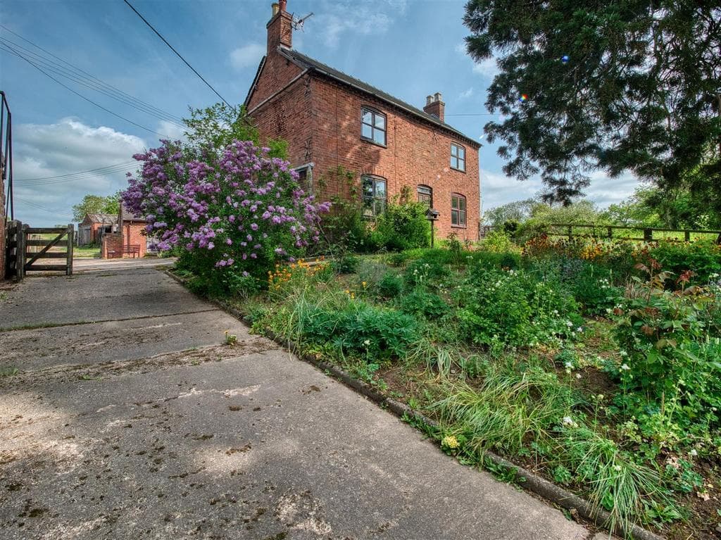 Lot 1 Birch Cross Farm, Marchington, Uttoxeter - Image 2
