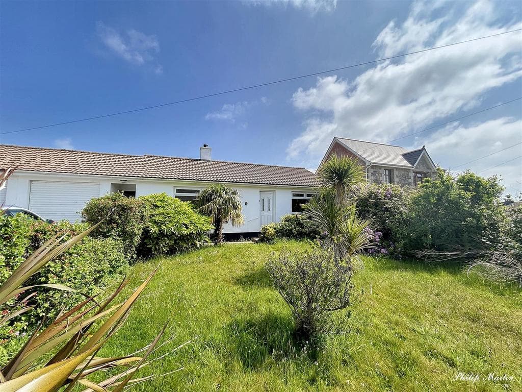 Fore Street, Beacon, Camborne - Image 1