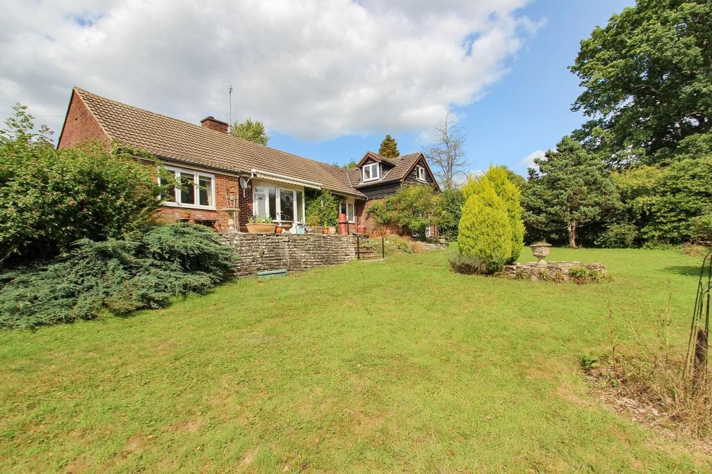 View property at Roselands Avenue, Mayfield, TN20