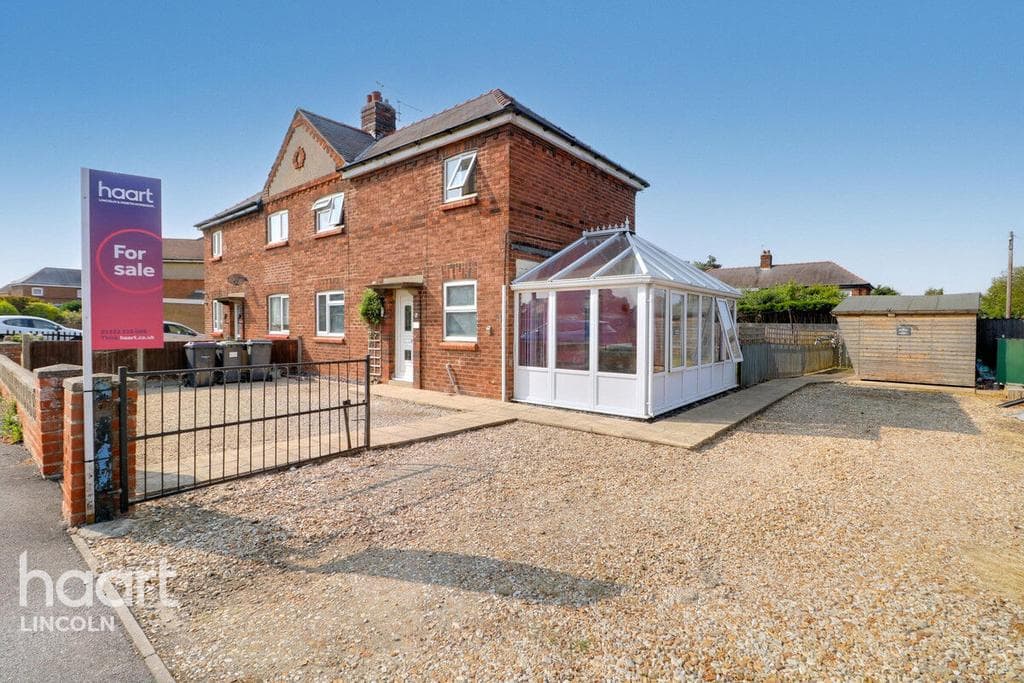 Brunswick Square, Billinghay - Image 2