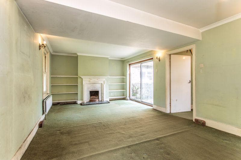 Church Green, Hurstpierpoint - Image 3