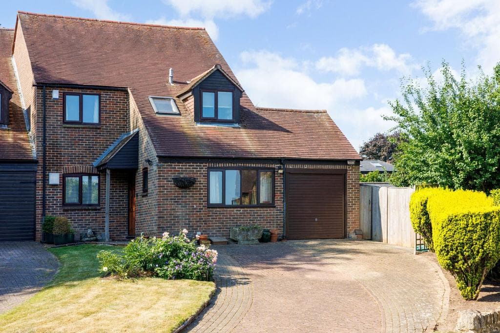 Cordrey Green, Iffley Village, Oxford - Image 1