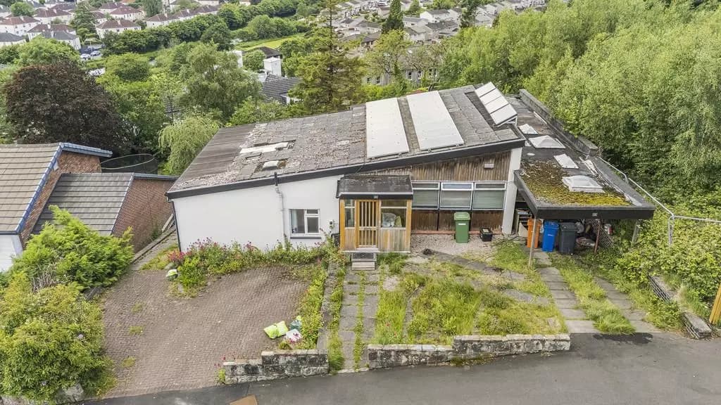 Crarae Avenue, East Dunbartonshire G61 - Image 9
