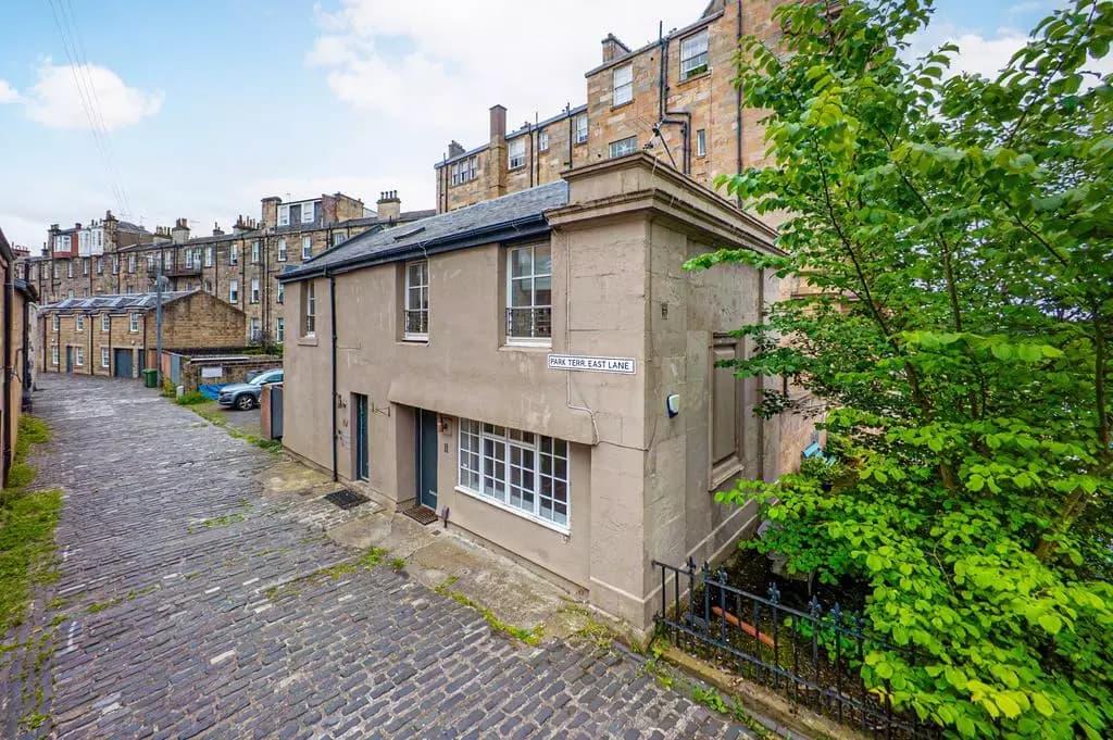 View property at Park Terrace East Lane, Park, Glasgow