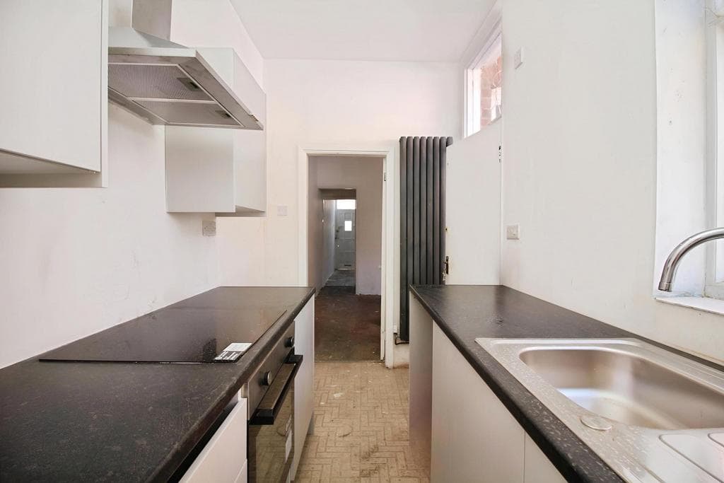 Henton Road, Off Hinckley Road, Leicester, LE3 - Image 1