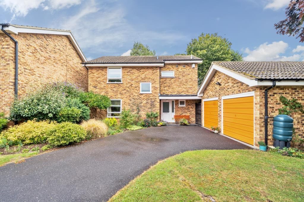 View property at Maidenhead,  Berkshire,  SL6