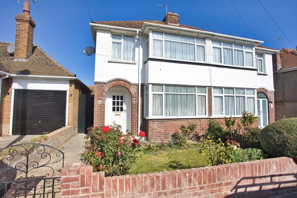 View property at Downs Road, Walmer, Deal, Kent, CT14