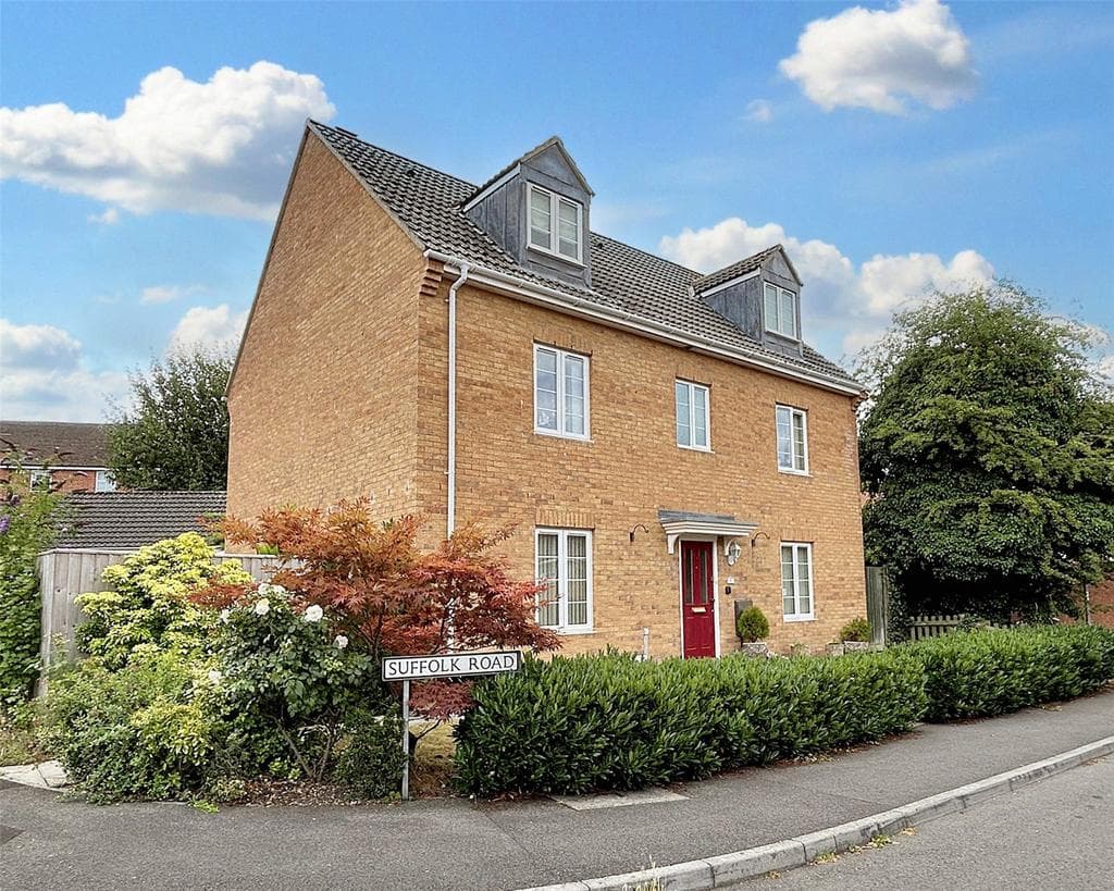 Suffolk Road, Westbury - Image 1