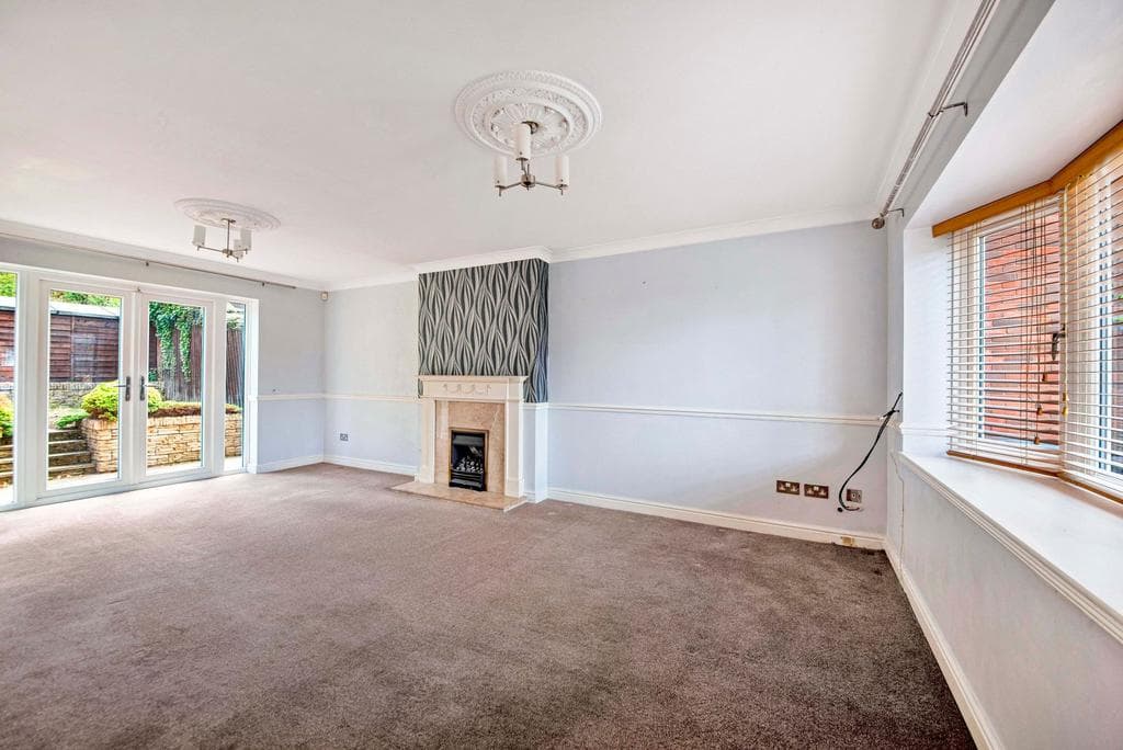 Bridgewater Drive, Wombourne, WV5 - Image 2
