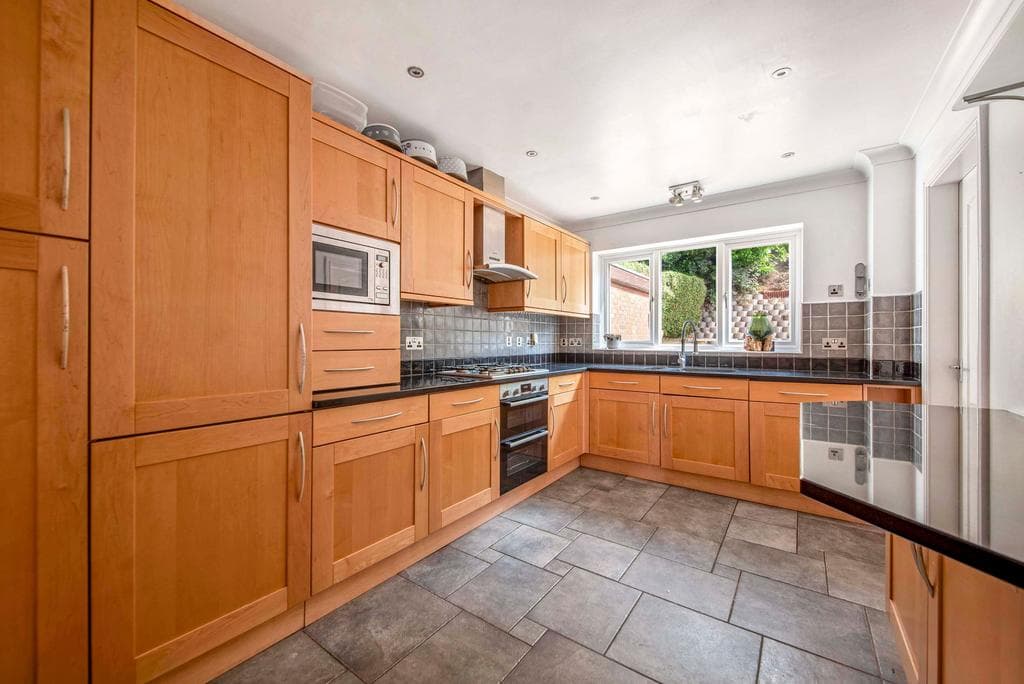 Bridgewater Drive, Wombourne, WV5 - Image 4