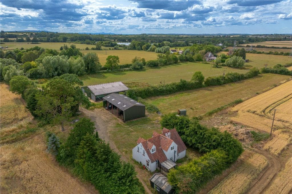 Broad Marston Lane, Mickleton, Chipping Campden, Gloucestershire, GL55 - Image 2