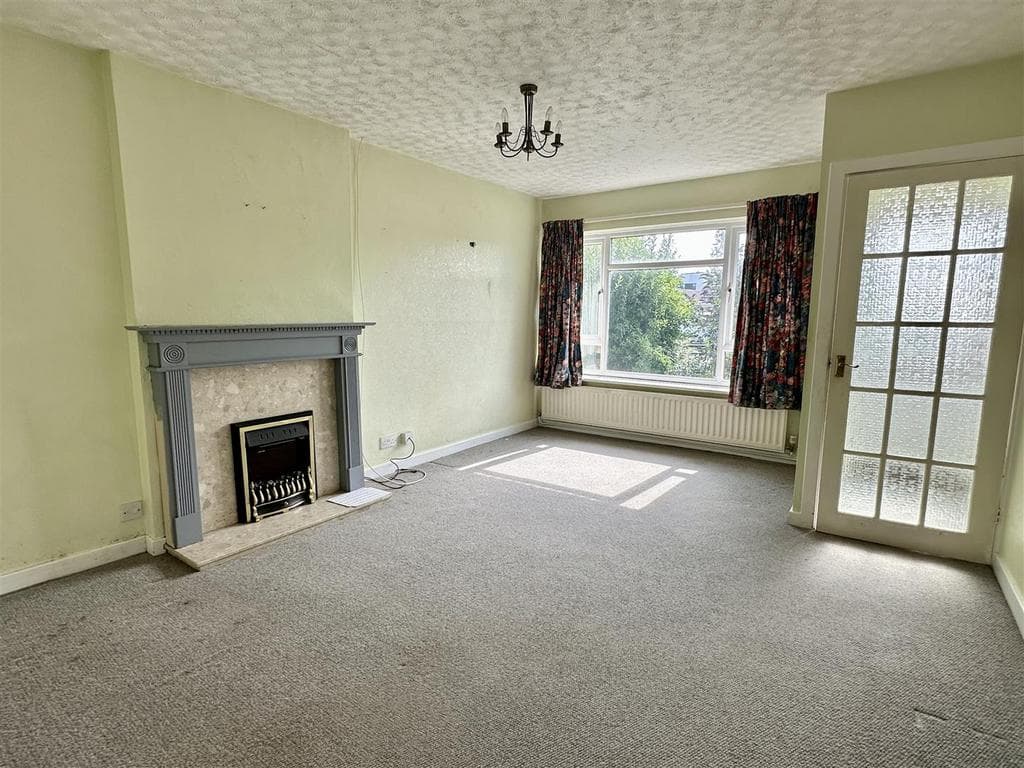 Augustus Drive, Alcester - Image 2