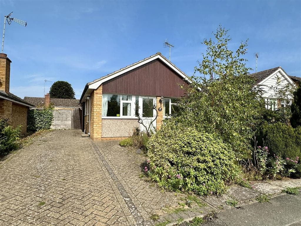 Augustus Drive, Alcester - Image 5