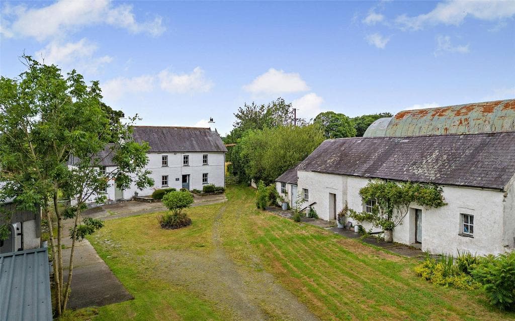 Cilrhedyn, Nr Newcastle Emlyn, Pembrokeshire, SA35 - Image 2