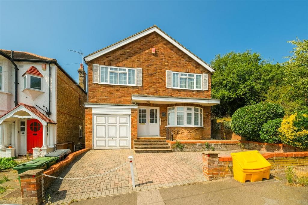 Pole Hill Road, North Chingford - Image 1