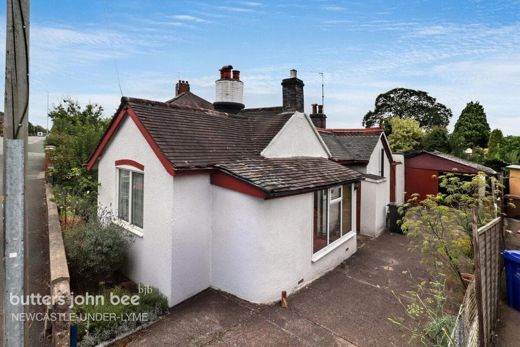 Newcastle Road, Stoke-On-Trent - Image 2