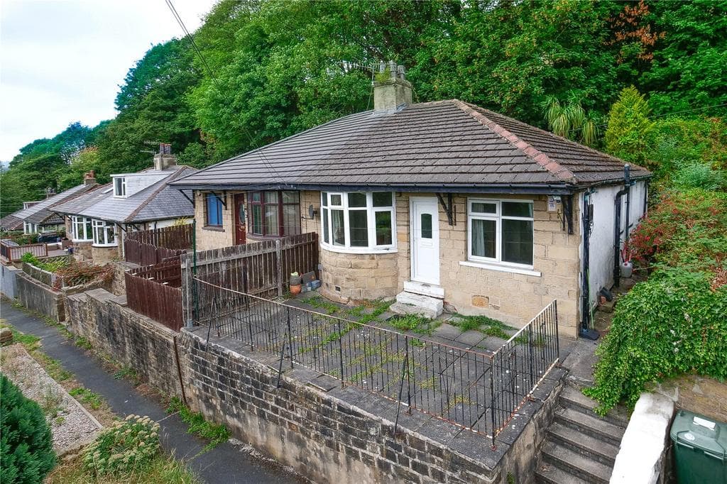 Baildon Road, Shipley BD17 - Image 1