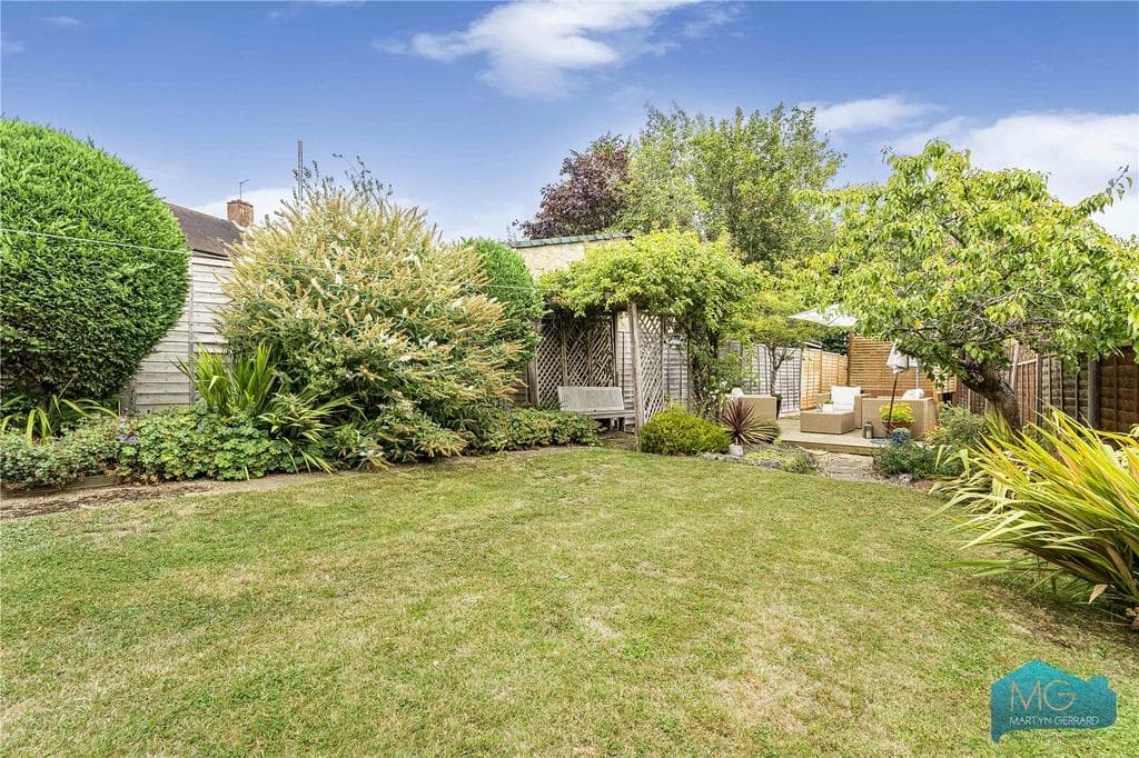 Nupton Drive, Barnet, EN5 - Image 5