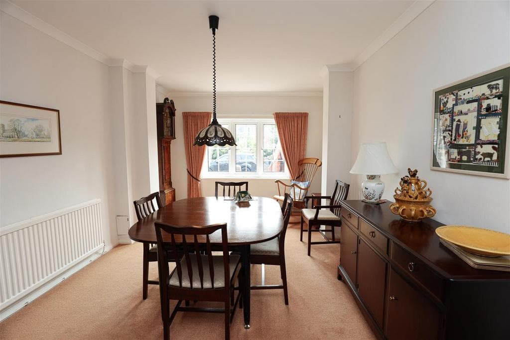 7 Meadow Court, St. Brides Major, Vale of Glamorgan, CF32 0SW - Image 5