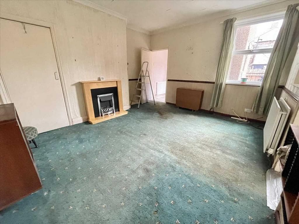 Brownlow Road, South Shields - Image 4