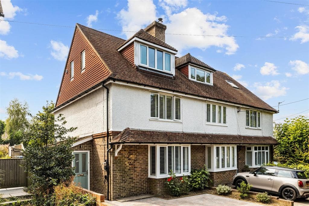 Lyoth Lane, Lindfield - Image 1