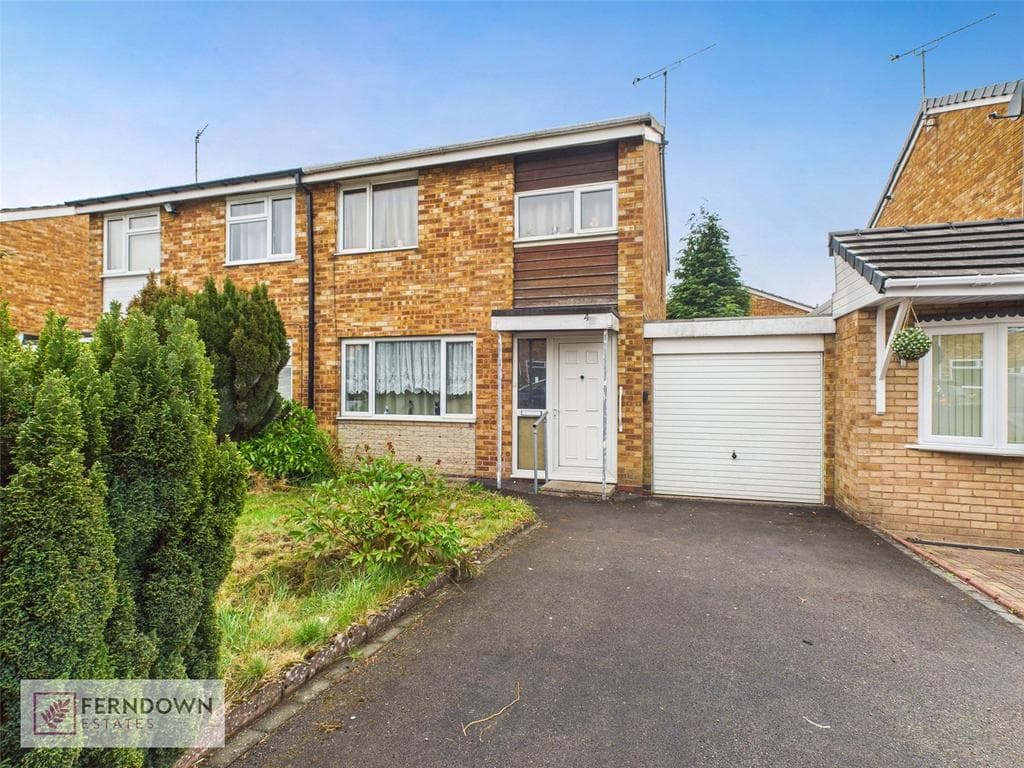 Marlene Croft, Chelmsley Wood, Birmingham, B37 - Image 1