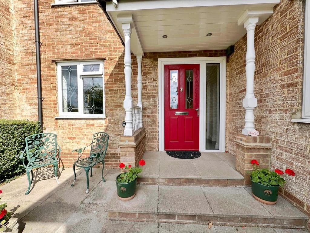 Shenleybury, Shenley, WD7 - Image 2