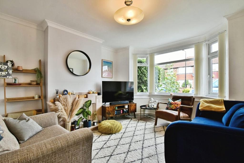 Tulip Drive, Altrincham WA15 - Image 2