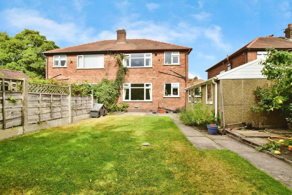 Tulip Drive, Altrincham WA15 - Image 4