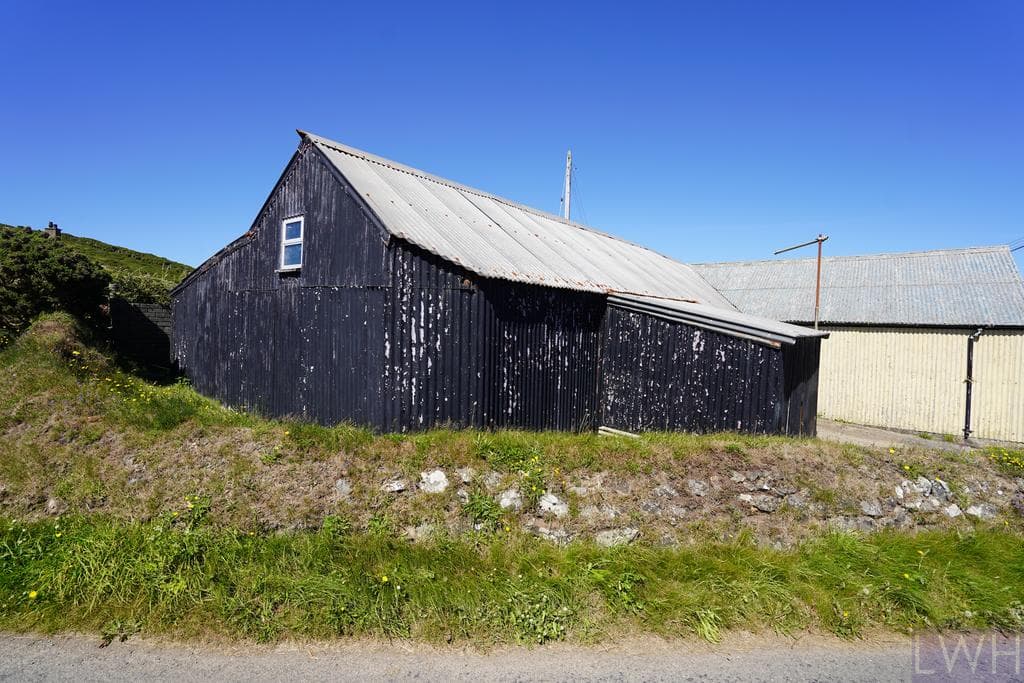 Garage at Delfryn, Uwchmynydd - Image 1