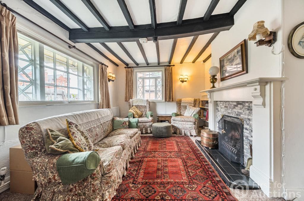 Mansfield Road, Nottingham, Nottinghamshire - Image 2