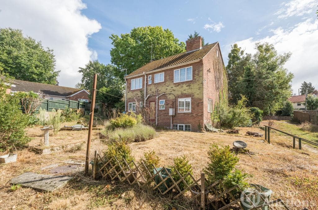 Rectory Meadow, Alexandra Road, Sible Hedingham - Image 1