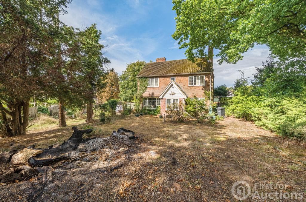 Rectory Meadow, Alexandra Road, Sible Hedingham - Image 3