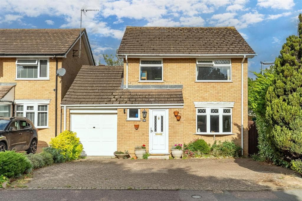 Kendal Drive, Flitwick, Bedford - Image 1
