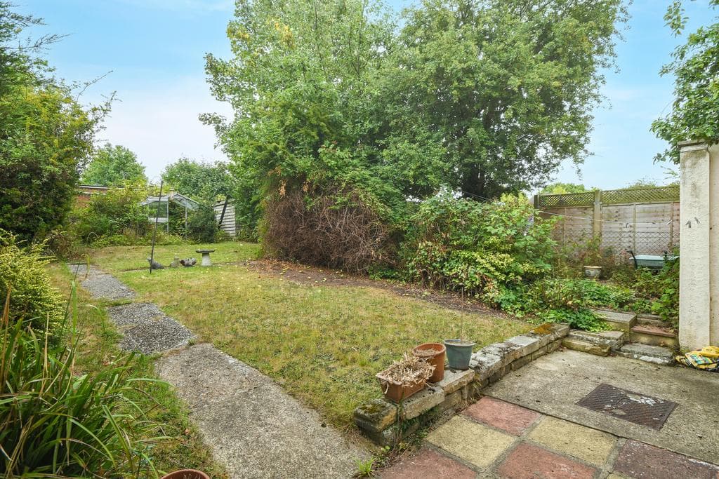Avon Road, Chelmsford - Image 2