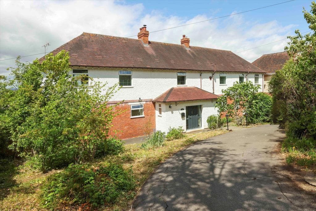 Oakley Road, Battledown, Cheltenham, Gloucestershire, GL52 - Image 2