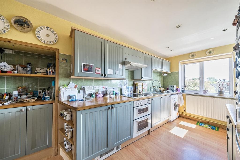 Turnpike, Sampford Peverell, Tiverton - Image 3