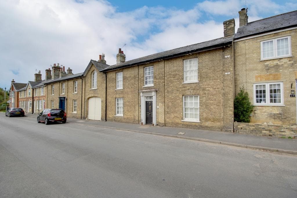 View property at Church Street, Somersham, Cambridgeshire, PE28