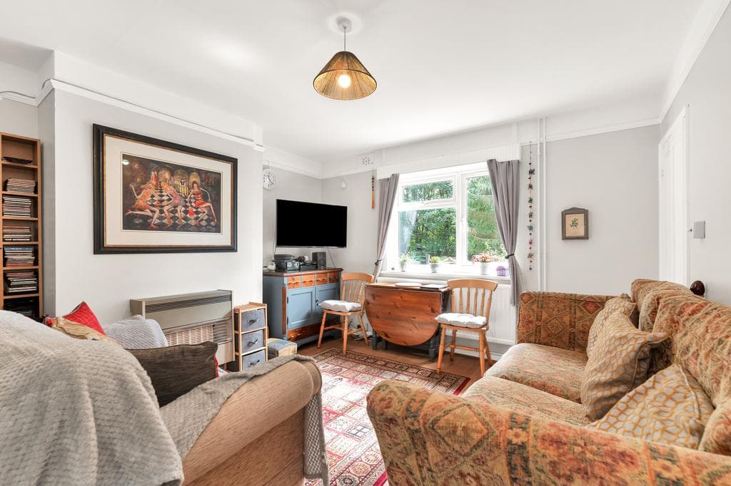 Milton Road, Cambridge, Cambridgeshire - Image 4