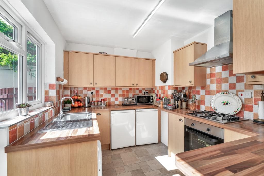 Milton Road, Cambridge, Cambridgeshire - Image 5