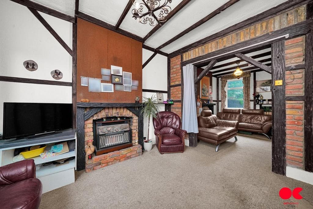 Nutfield Road, Leyton E15 - Image 2