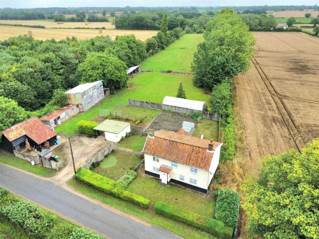 Scoulton Road, Rockland St. Peter, Attleborough - Image 1