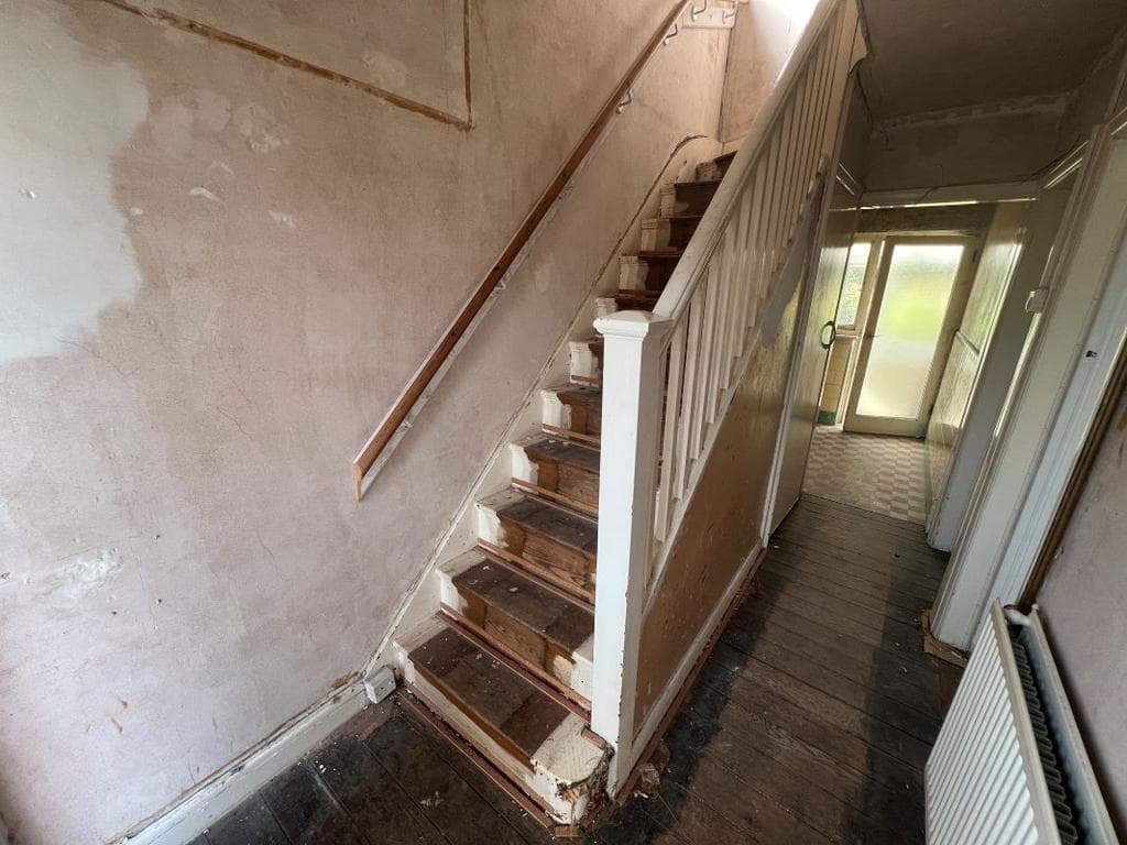 35 Windsor Grove, Wordsley, Stourbridge, DY8 5AQ - Image 2