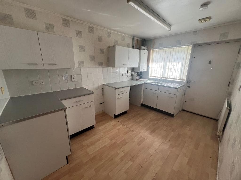38 Church Street, Darlaston, Wednesbury, WS10 8DU - Image 4