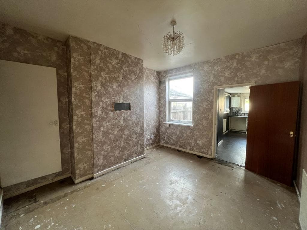 36 Whitmore Street, Walsall, WS1 4LL - Image 4